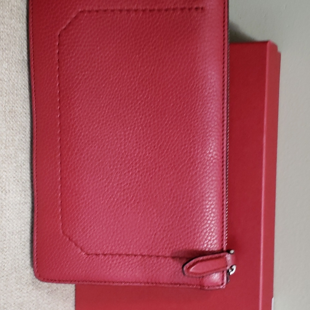 Handbag - Picture 2 of 4